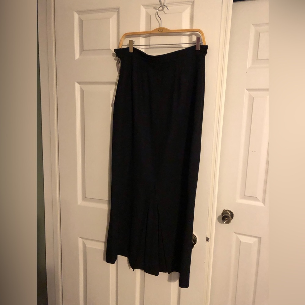 Never worn skirt